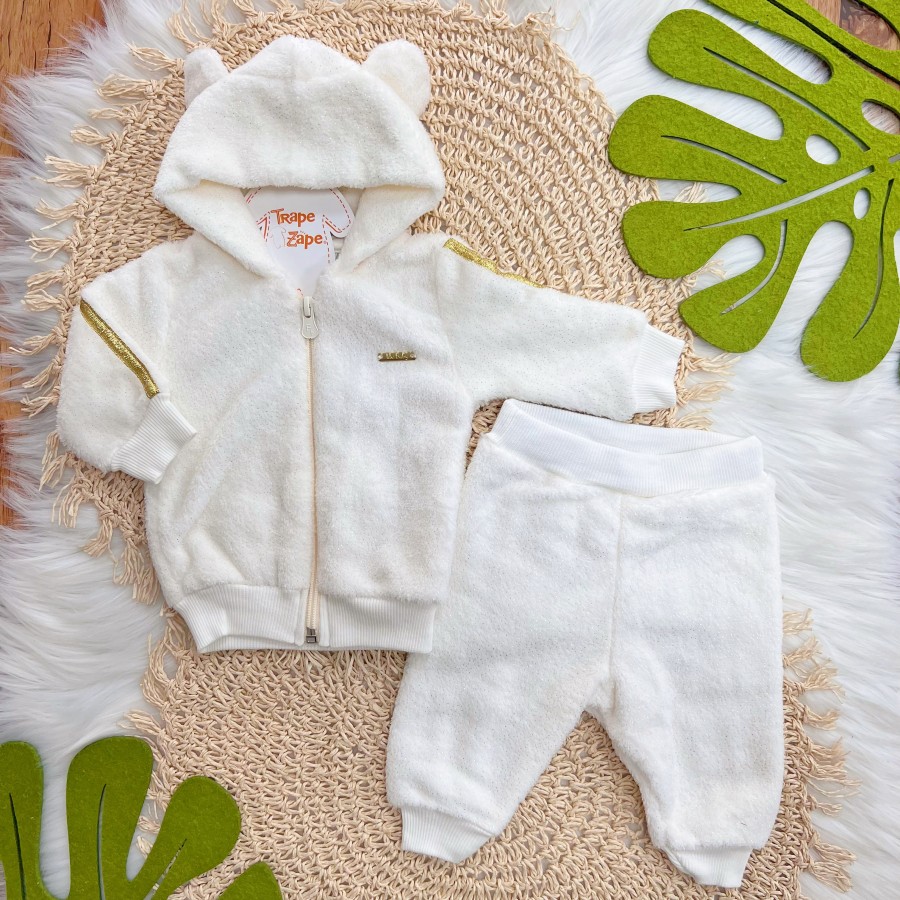 Conj. Jaqueta com Listras Douradas e Calça de Pelinho - Off White